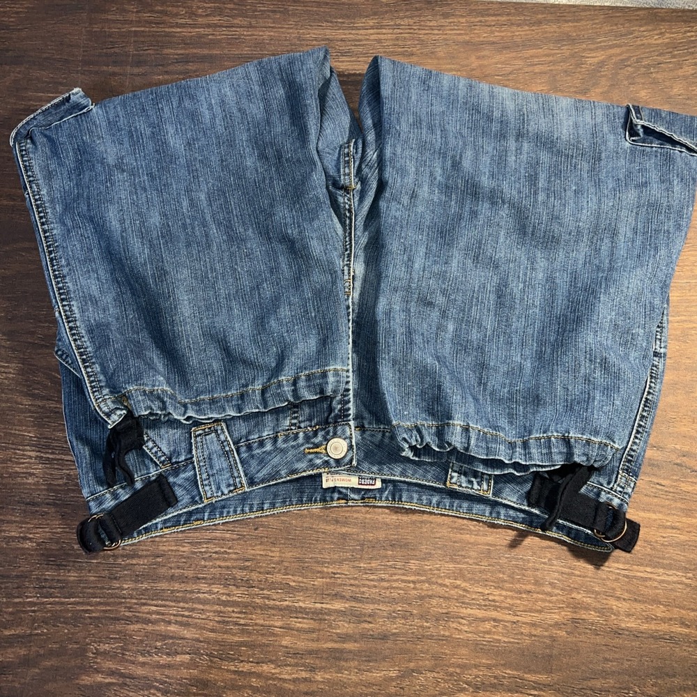 Vintage Y2K Faded Glory Womens Baggy Cargo Capri Blue Jean Embroidered Size 16W - Picture 8 of 10